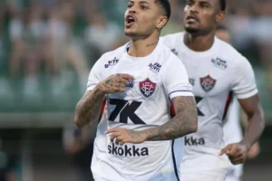 Vitória enfrenta Juazeirense e São Paulo no Barradão nesta semana