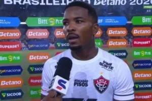 Imagem ilustrativa sobre cacá vs árbitro: versões opostas sobre pênalti que virou gol do athletico