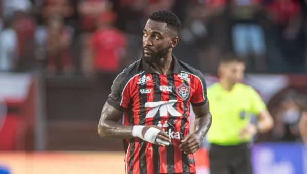 Leão da Barra negocia com Internacional a transferência de Ramon