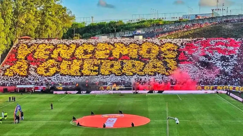 torcida do vitoria pede demissao jair ventura 11zon
