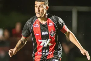 Imagem ilustrativa sobre jamerson e neris em transição: quem volta antes do esperado no vitória