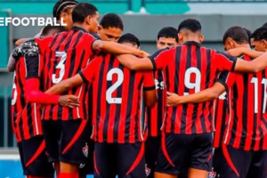 Emanoel faz hat-trick e Vitória vence o Bahia de Feira no Baiano sub-20: o que aconteceu e por que  estão buscando