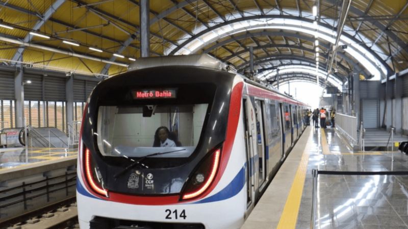 Metrô terá operação especial para Vitória x Flamengo no Barradão