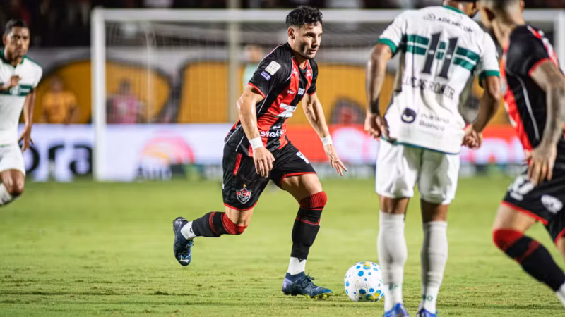 Martínez em Vitória x Coritiba — Foto: Victor Ferreira / EC Vitória