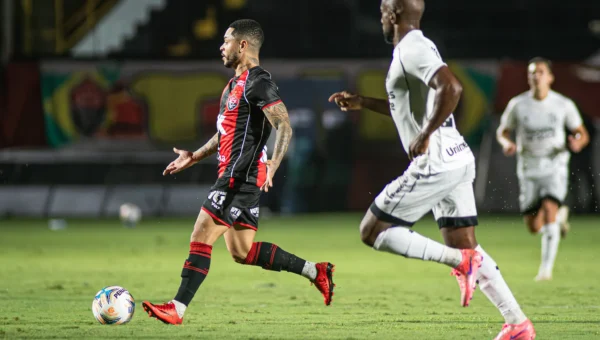 Eliminado para o Vitória, Ceará critica arbitragem: “Graves erros”