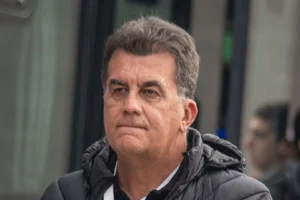 Erick pega 2 jogos e Fábio Mota 30 dias: STJD pune Vitória; Jair Ventura absolvido