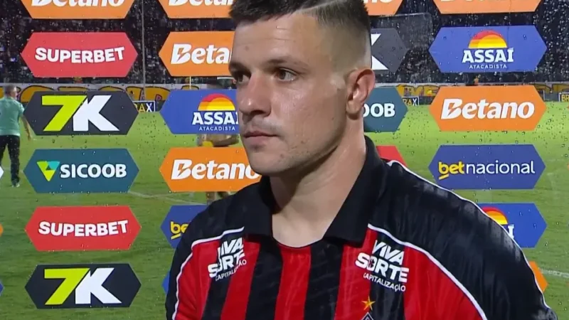 renato kayzer vitoria perfil
