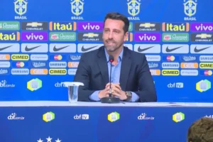 "O ABC Vai Jogar": Waguinho Dias Descarta Mudar de Postura Diante do Vitória na Semifinal