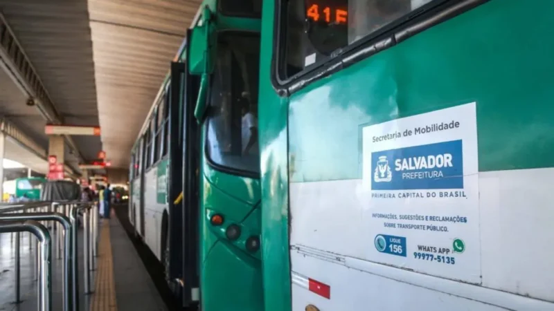 Vitória x Flamengo: esquema especial de transporte com linha 1899 e ônibus extras nas estações Flamboyant e Pirajá