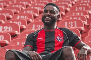 Vitória volta em 22 de julho: veja a tabela de jogos e onde assistir