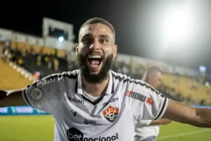 Vitória notifica Grêmio: dívida de Wagner Leonardo tem prazo em agosto
