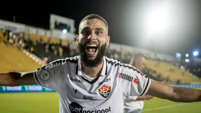 Vitória notifica Grêmio: dívida de Wagner Leonardo tem prazo em agosto