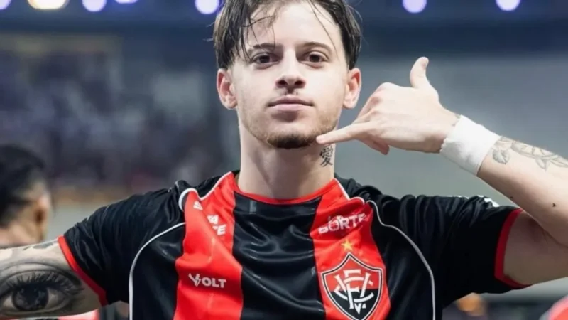 Vitória vai à final com Tarzia em alta: 4 gols na temporada; veja