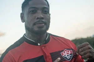 Marinho aciona o Fortaleza: veja como segue o processo