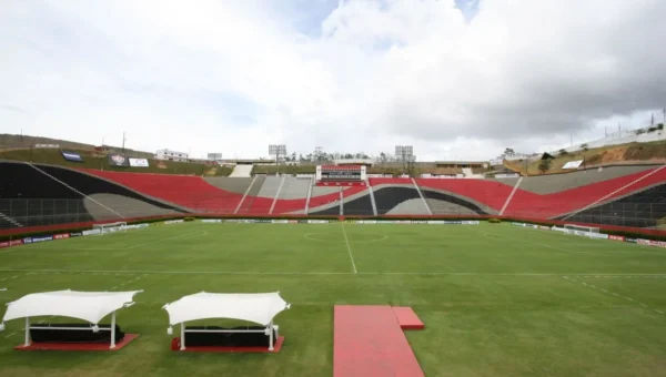 Vitória cai para 13º com 26 pontos: veja o que falta para escapar