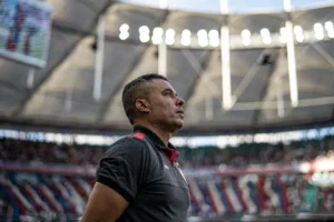 Vitória confirma: bola parada foi o erro contra o Remo, diz Ventura