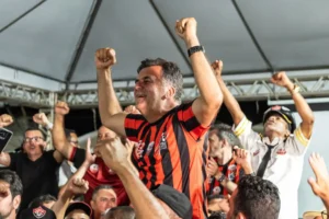 Vitória tem R$ 26 milhões travados com o Grêmio; veja o caso