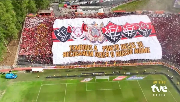 Vitória confirma venda de ingresso para o Athletico; confira o preço