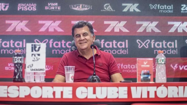 Vitória vai manter Fabri e quer renovar o contrato