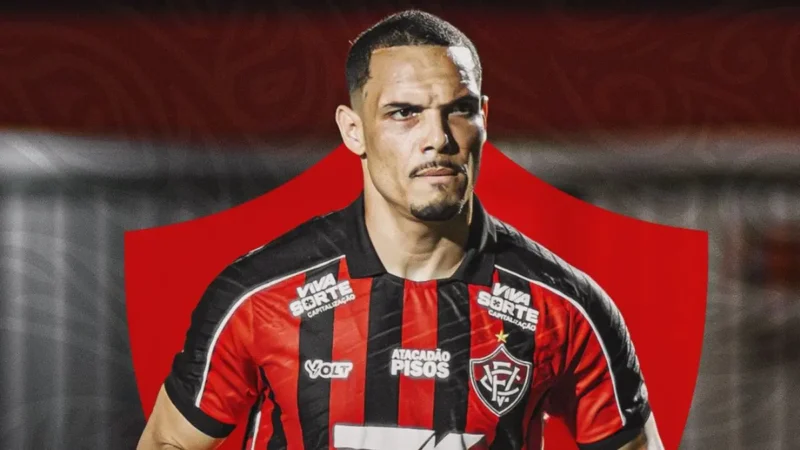 Vitória confirma saída de Neris; veja os números do zagueiro