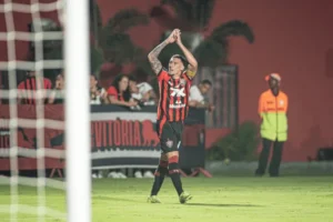 Vitória tem pior ataque do Brasileirão: pega o Palmeiras nesta quarta
