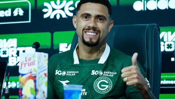 Vitória anuncia: Wellington Rato não volta em 2026