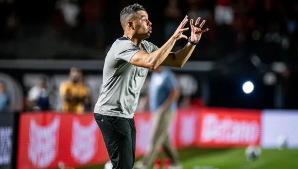 Vitória tem 1ª expulsão da Lei Vini Jr; veja a fala de Ventura