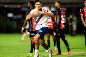 Vitória 0 x 2 Bahia: veja os gols do Ba-Vi e o que muda na tabela
