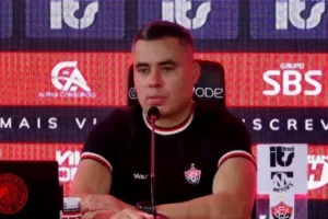 Vitória x Bahia: Ventura lamenta chances de Renê; veja as falas