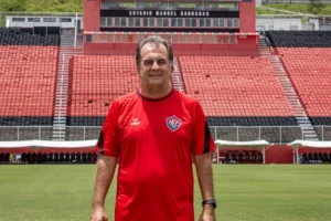 Vitória cobra dívida do Grêmio: veja o prazo da ação
