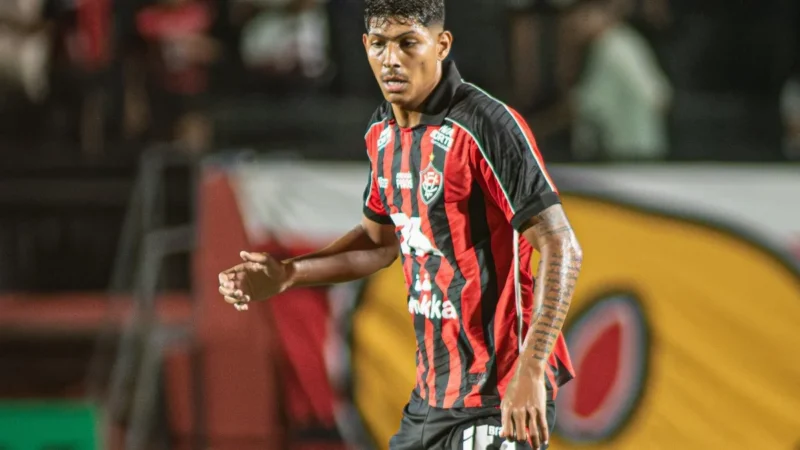Vitória confirma 2 desfalques na volta; veja ingressos e substituto