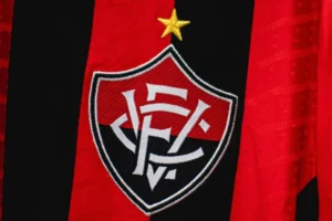 Vitória paga 369 mil euros e encaminha o fim do transfer ban