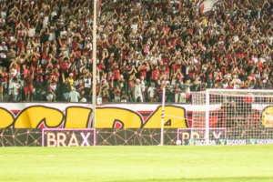 Vitória tem 20.638 no Barradão contra o Athletico-PR; veja a renda