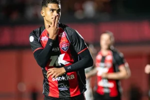 Vitória x Vasco muda de estádio de novo: Maracanã foi vetado