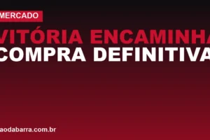 Vitória encaminha compra definitiva do lateral Ramon e jogador comemora