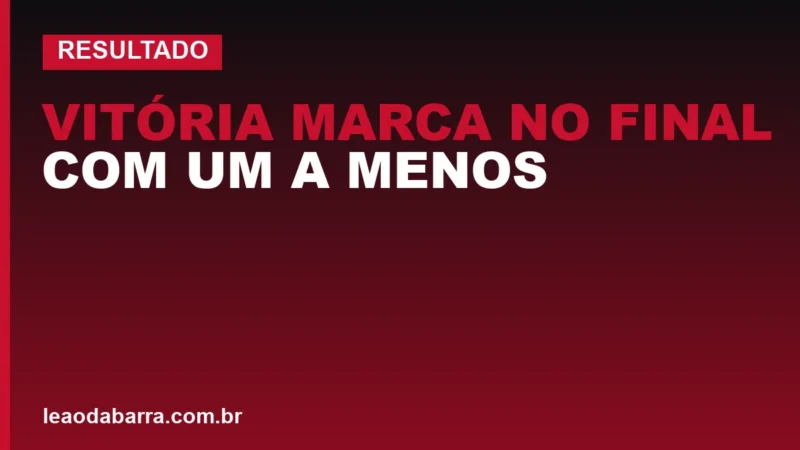 Vitória marca no final com um a menos e empata com Chapecoense fora no Brasileirão