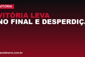 Vitória leva no final e desperdiça chance de vencer a primeira fora de casa