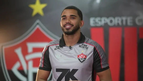 Vitória tem novo recorde de goleiro: Arcanjo supera Viáfara