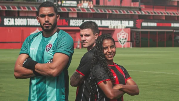 Vitória confirma volta de Riccieli aos treinos: veja a reviravolta